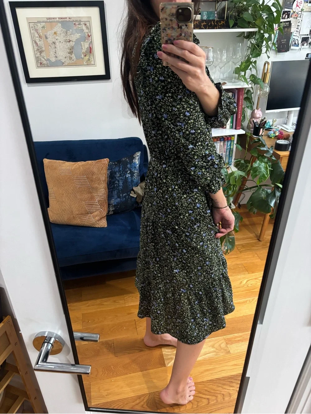 Michael Kors Women's Long Sleeve Midi Dress in Black, Blue & Green Floral Size M